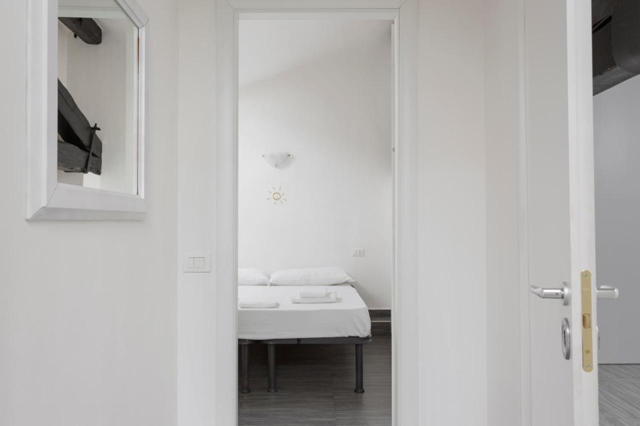 2 Bedroom 2 Bathroom Apt - Duomo 1 Mediolan Zewnętrze zdjęcie